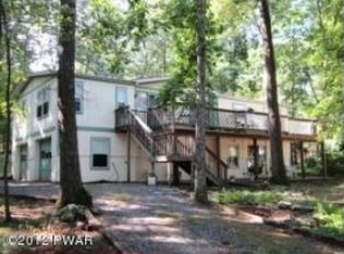 32 Terrace Rd, Plymouth Meeting, PA 19462