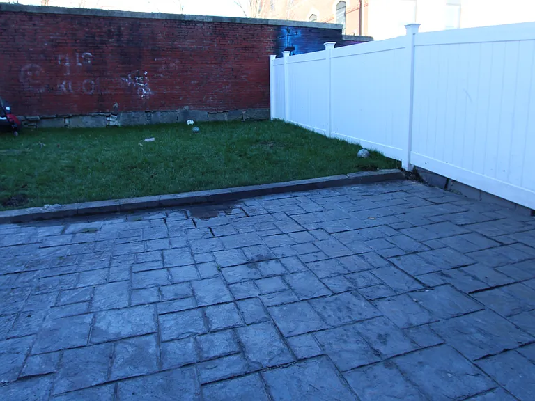 458 Saratoga St #2 — Photo 10