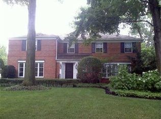 2723 Rocklyn Rd, Shaker Heights, OH 44122