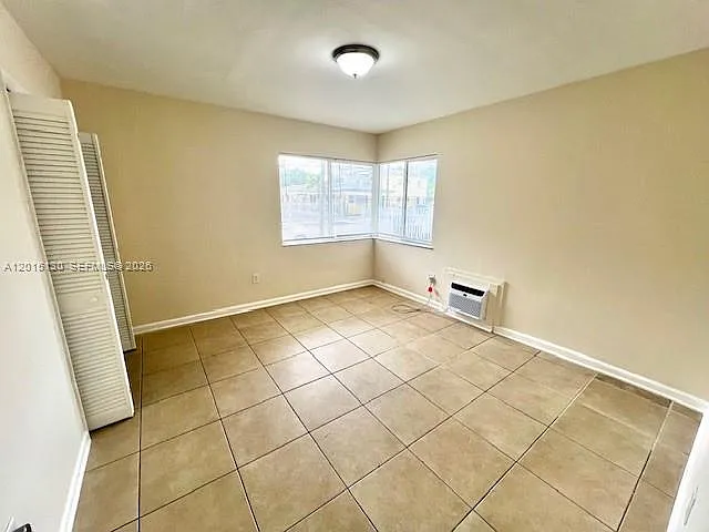692 NE 85th St #1 — Photo 3