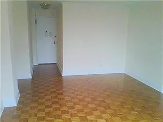 Rented by Metropolis Real Estate of Manhattan