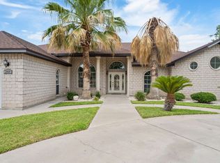 203 Running Bear Trl, Del Rio, TX 78840