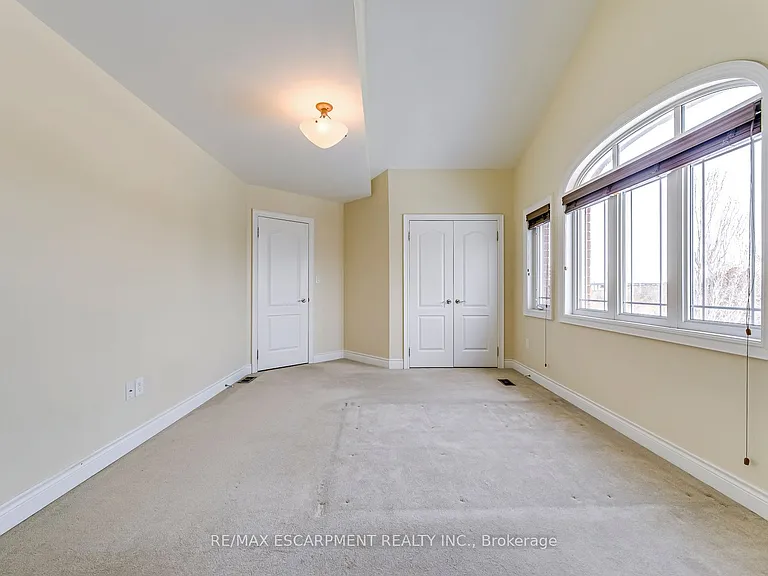 2492 Chaplin Rd — Photo 22