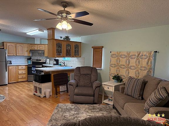 3rd image of 1157 Easy St