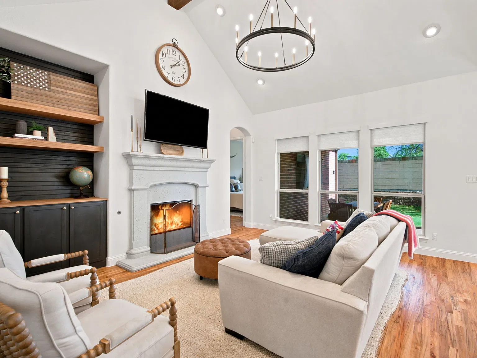 4 bed, 3219 sqft, $4,000 — Photo 4