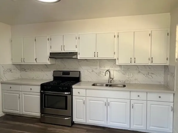 2126 W Orangewood Ave, Phoenix, AZ 85021