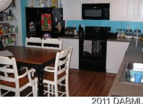 Kitchen (2)
