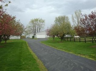 1761 Beaver Run Rd SE, Hebron, OH 43025