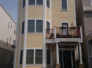 720 E 2nd St #3, South Boston, MA 02127