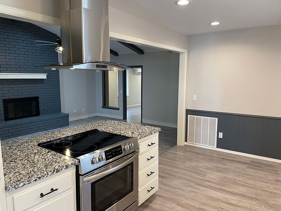 1st image of 6404 Hatfield Cir