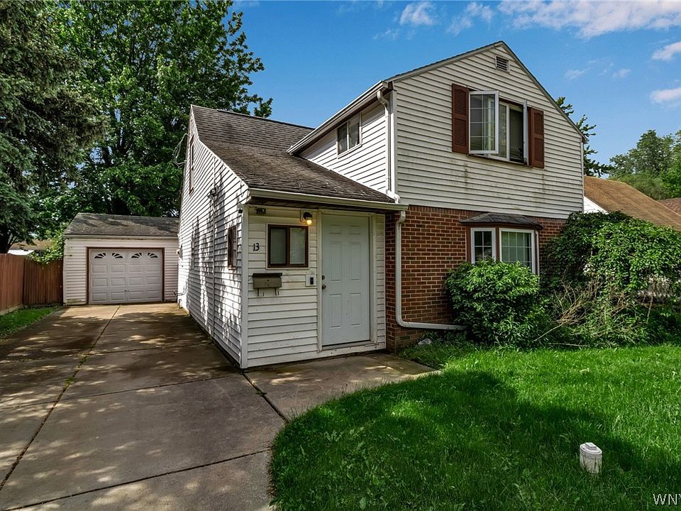 1st image of 13 Gardenvale Dr