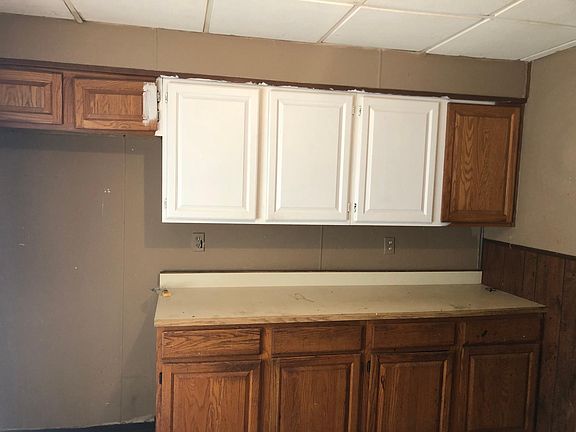 4th image of 271 Ontario St Suite 2