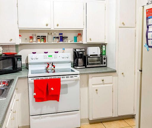 5th image of 7129 Wendy Cir