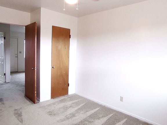 3rd image of 1102-1120 NE 57th Ave #1108