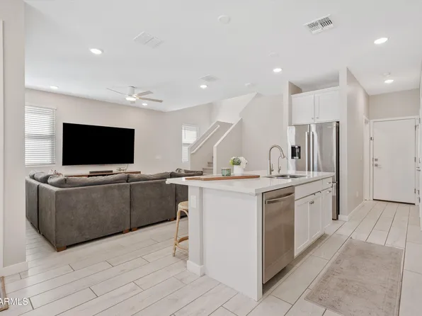 9310 E SEQUENCE Avenue, Mesa, AZ 85212