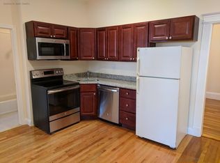 1318 Commonwealth Ave APT 1, Allston, MA 02134