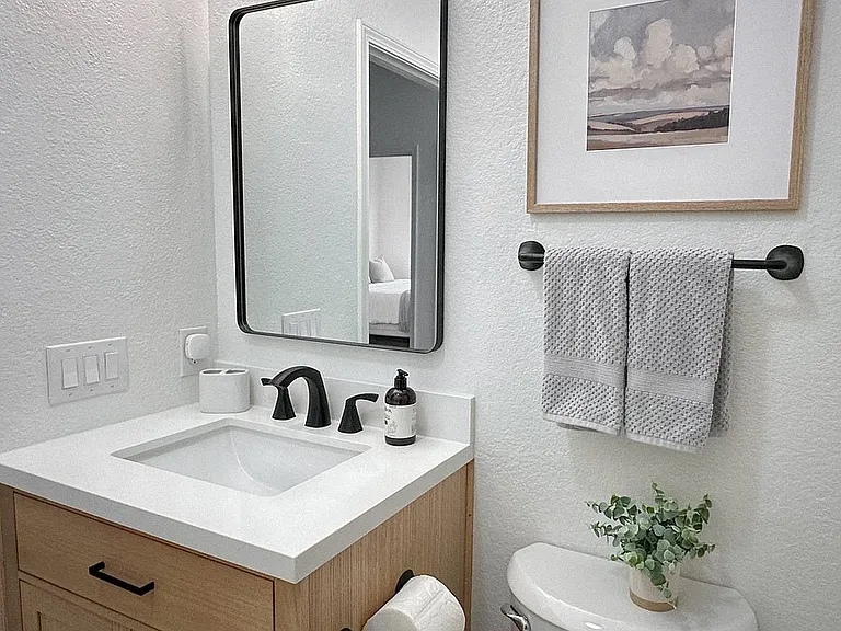 109 Grimes Way — Photo 25