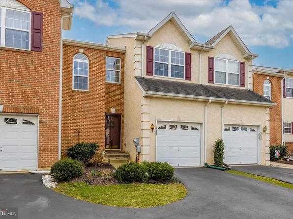 3936 Shainline Ct, Collegeville, PA 19426