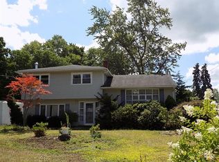 35 Slingerland Ave, Pequannock, NJ 07440