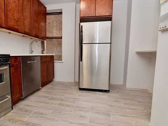 2nd image of 643 W 172nd St APT 31