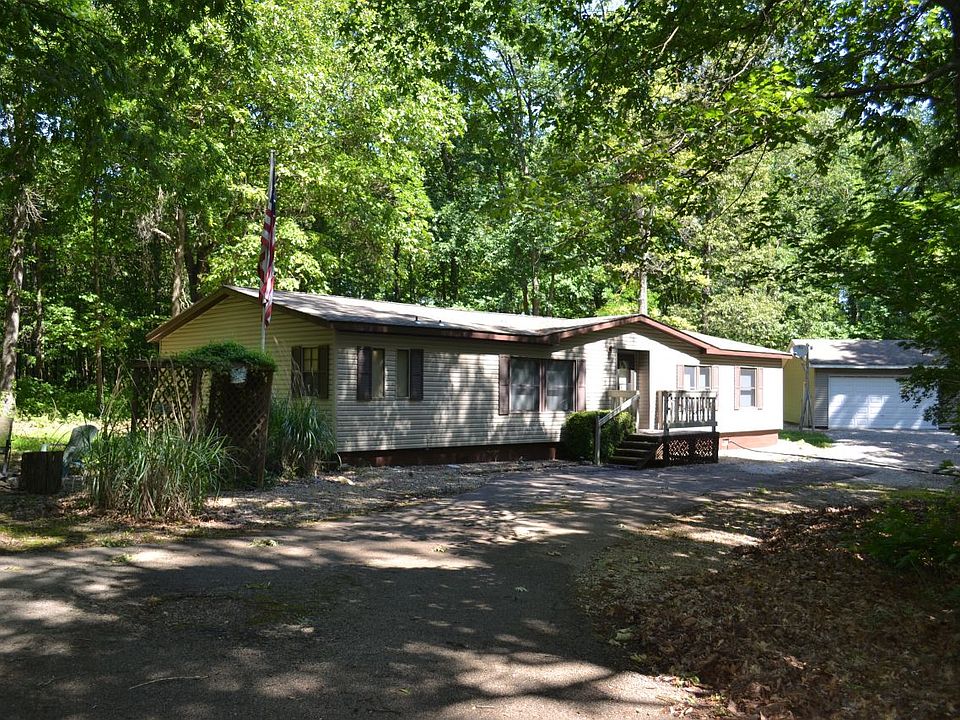 1st image of 15671 N 1190th St
