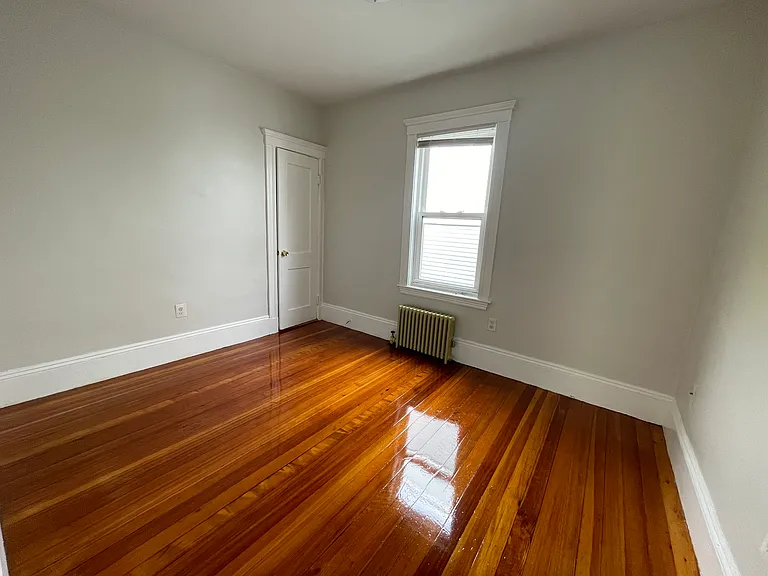 37 Ridgewood St #2 — Photo 7