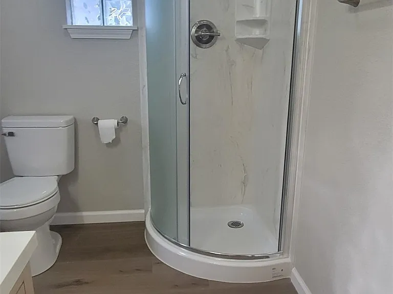 900 N Garfield Ave #1/2 — Photo 6