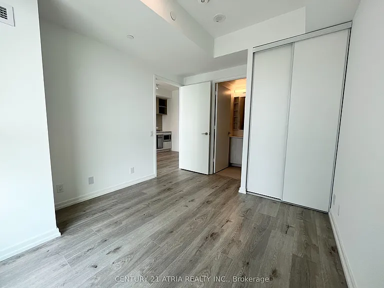 7890 Jane St #2103 — Photo 9