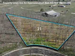 21 Garrett St, Rainsville, AL 35986