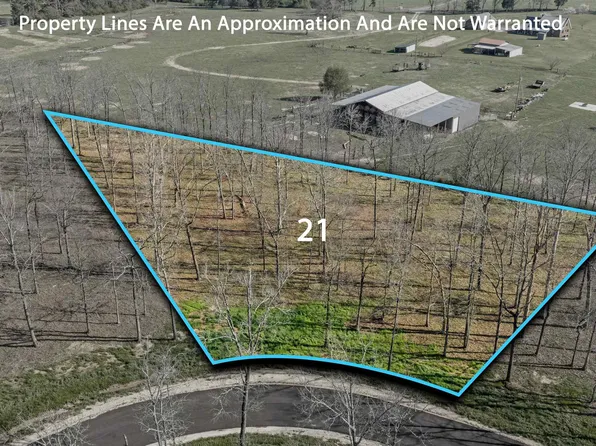 21 Garrett St, Rainsville, AL 35986