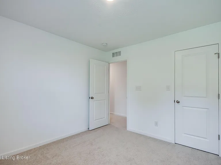 17010 Meander Way — Photo 75