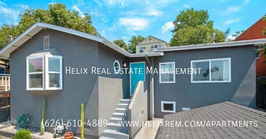 Now Leasing 812 Merwin - SilverLake House — Photo 2