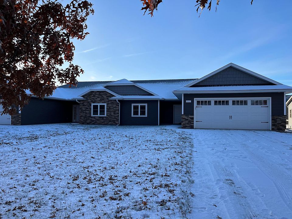 1st image of 5217 Carols Ln