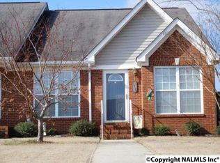1410 Bridgewater Pl E, Athens, AL 35611