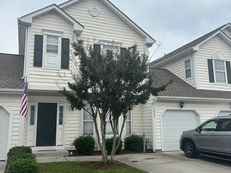 1805 Staple Inn Dr — Photo 1