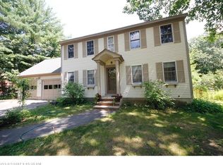 16 Wildwood Dr, Springvale, ME 04083