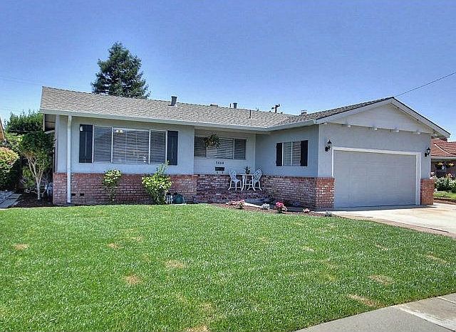 1st image of 5668 Park Manor Dr