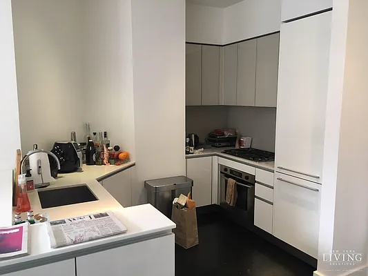 Rented by NY Living Solutions | media 24