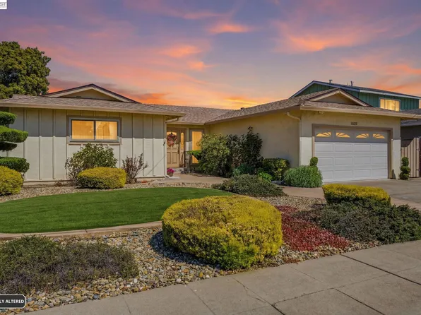 14322 Trinidad Rd, San Leandro, CA 94577