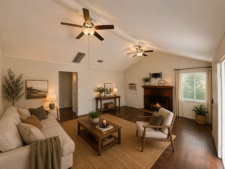 445 1/2 E Alisal Way — Photo 14
