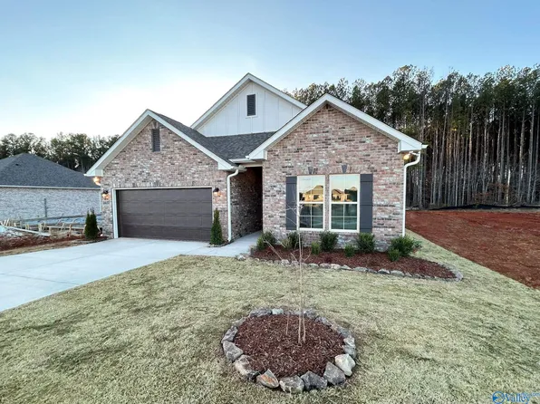 16637 Ted Childs Dr, Athens, AL 35613