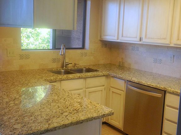 4th image of 2524 S EL PARADISO Drive #2