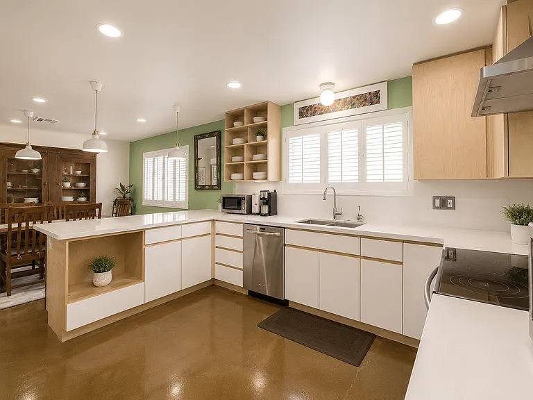407 E Aepli Dr — Photo 3