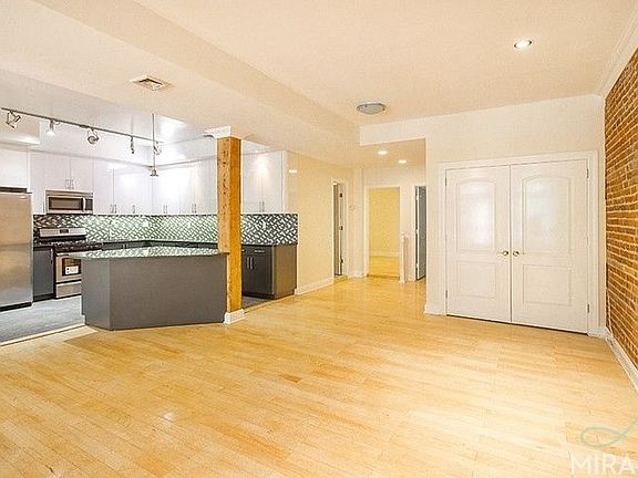2nd image of 62 Pearl St Fl 2