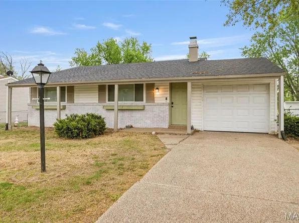 14 Hill Pl, Wentzville, MO 63385