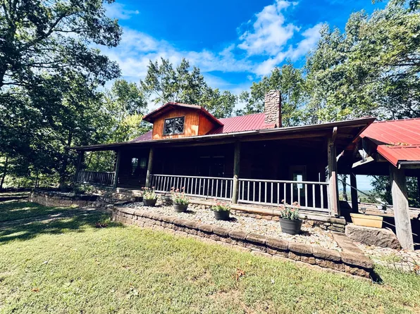 1071 Mount Olivet Church Rd, Lynchburg, VA 24504