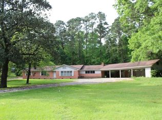 1002 W Houston St, Jasper, TX 75951