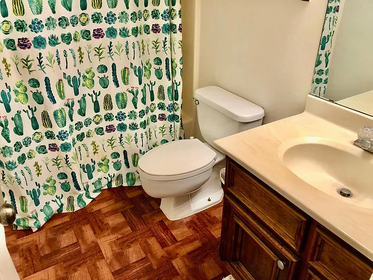 1300 Speight Ave — Photo 10