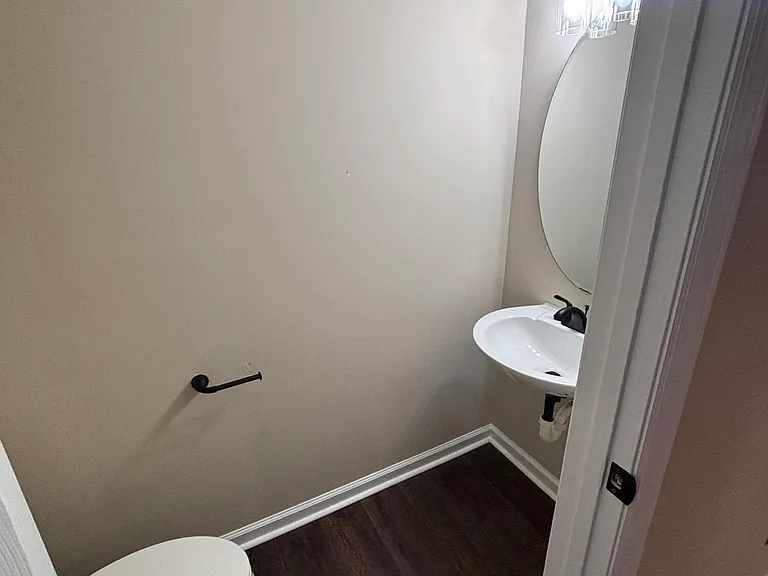 2720 Hayden Park Ln — Photo 5