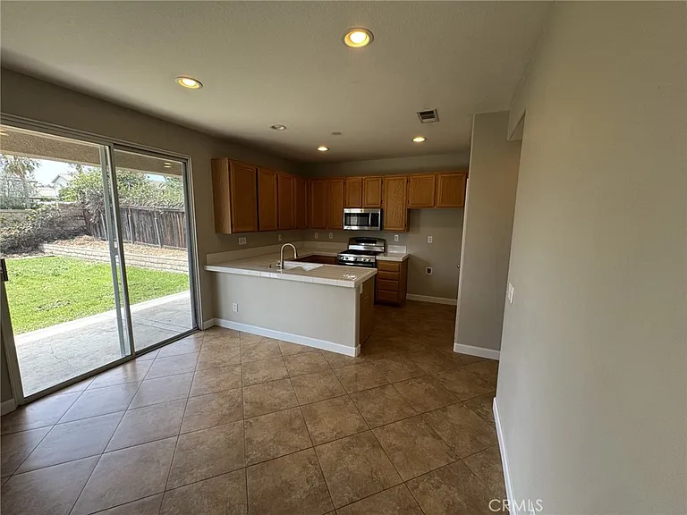 7030 Fontaine Pl — Photo 12